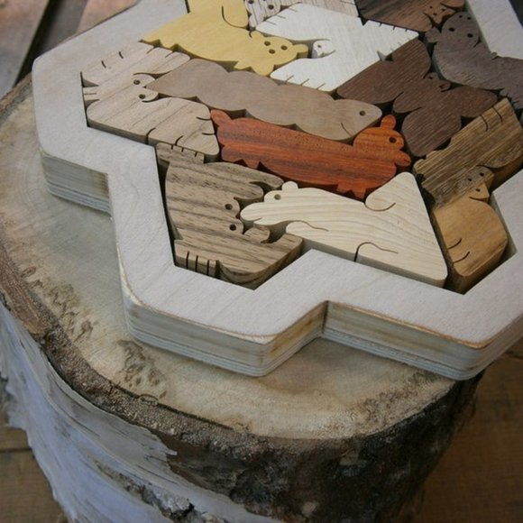 Wooden puzzle snowflake frame